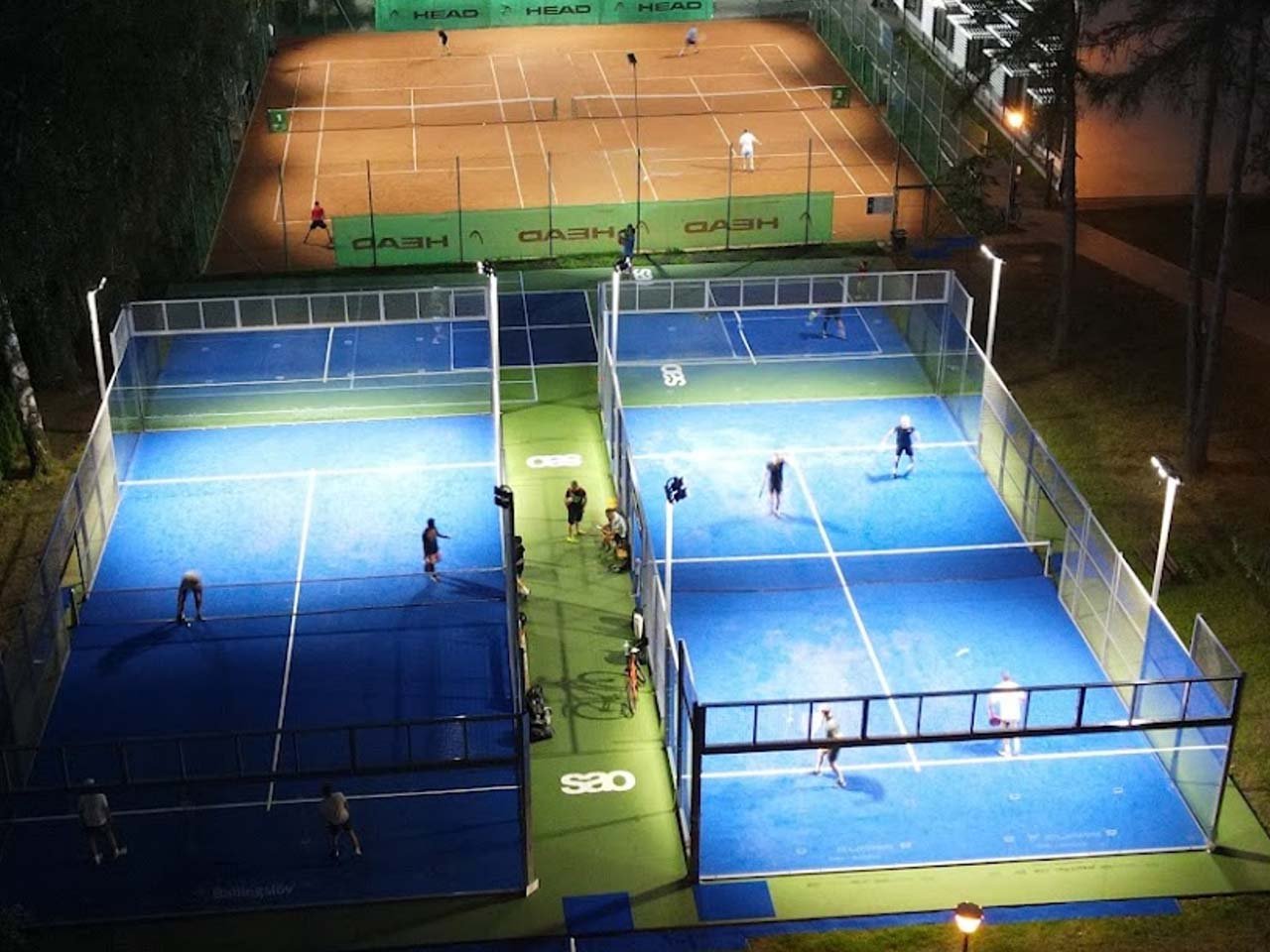 Korty do padla — SAO Sports Hub Kraków